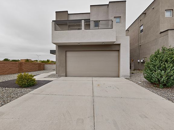 4th image of 5603 Linq Pl NE