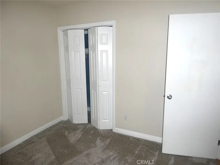 8208 Kentland Ave — Photo 17
