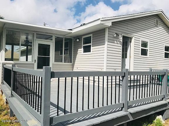 4th image of 3215 Dalhi St