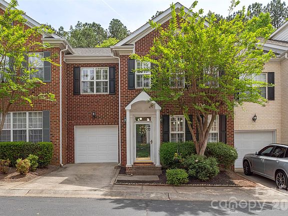 2nd image of 14551 Adair Manor Ct