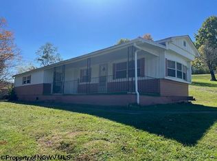 651 Elliots Ridge Rd, Elkins, WV 26241