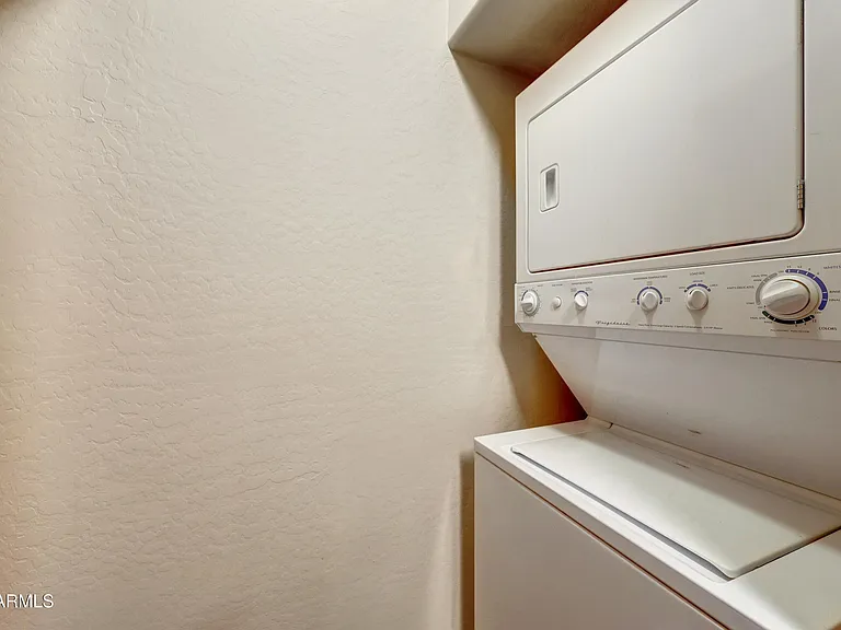 2950 W Louise Dr #206 — Photo 27