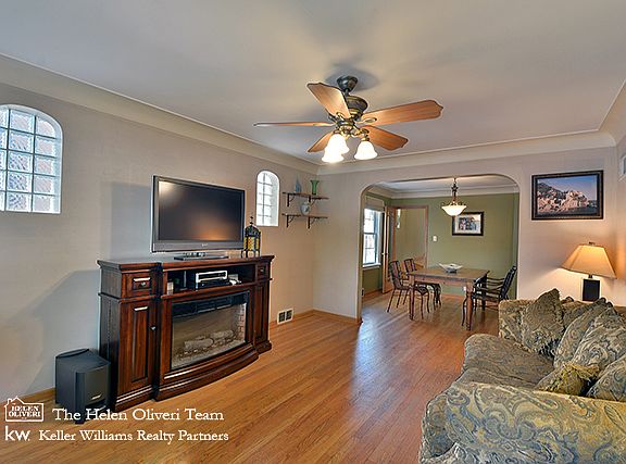 4th image of 6838 W Dickens Ave