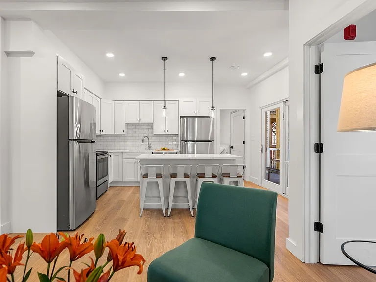 141 Hillside St #2 — Photo 9