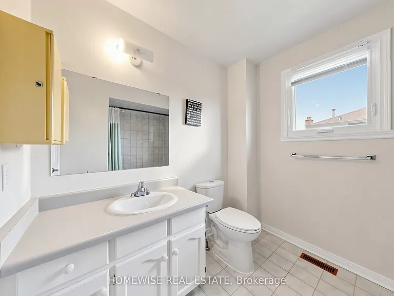 11 Briarcliffe Cres — Photo 26