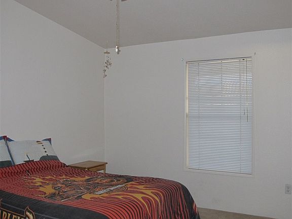 5th image of 3648 S 10th Ave