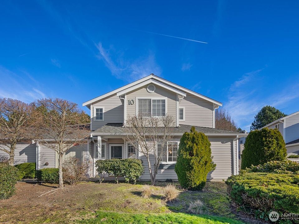 1st image of 4802 Nassau Avenue NE #105