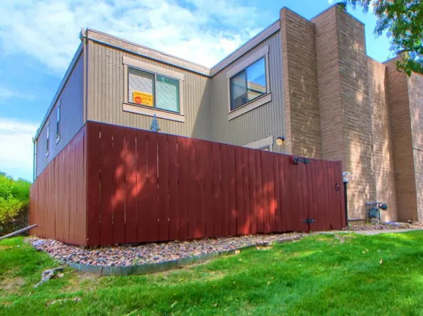 1213 S Yosemite Way Unit 49, Denver, CO 80247