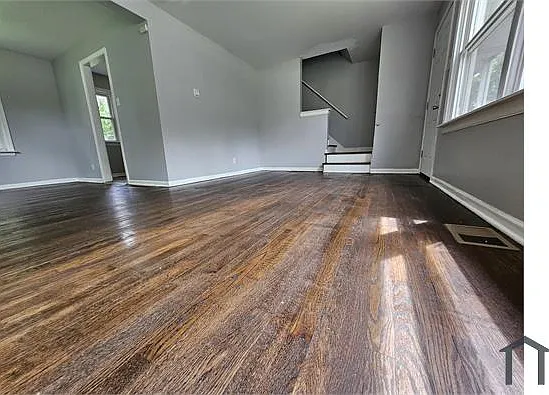 3522 E 9th Ave — Photo 15