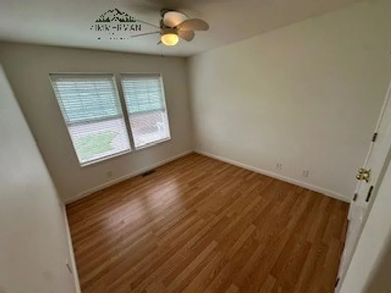 495 Emily Ln — Photo 12