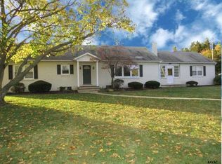 2301 Loucks Rd, York, PA 17408