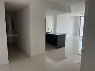 7661 NW 107th Ave APT 601, Doral, FL 33178