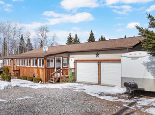 1 Wolfe Den St, Whitestone, ON P0A 1G0