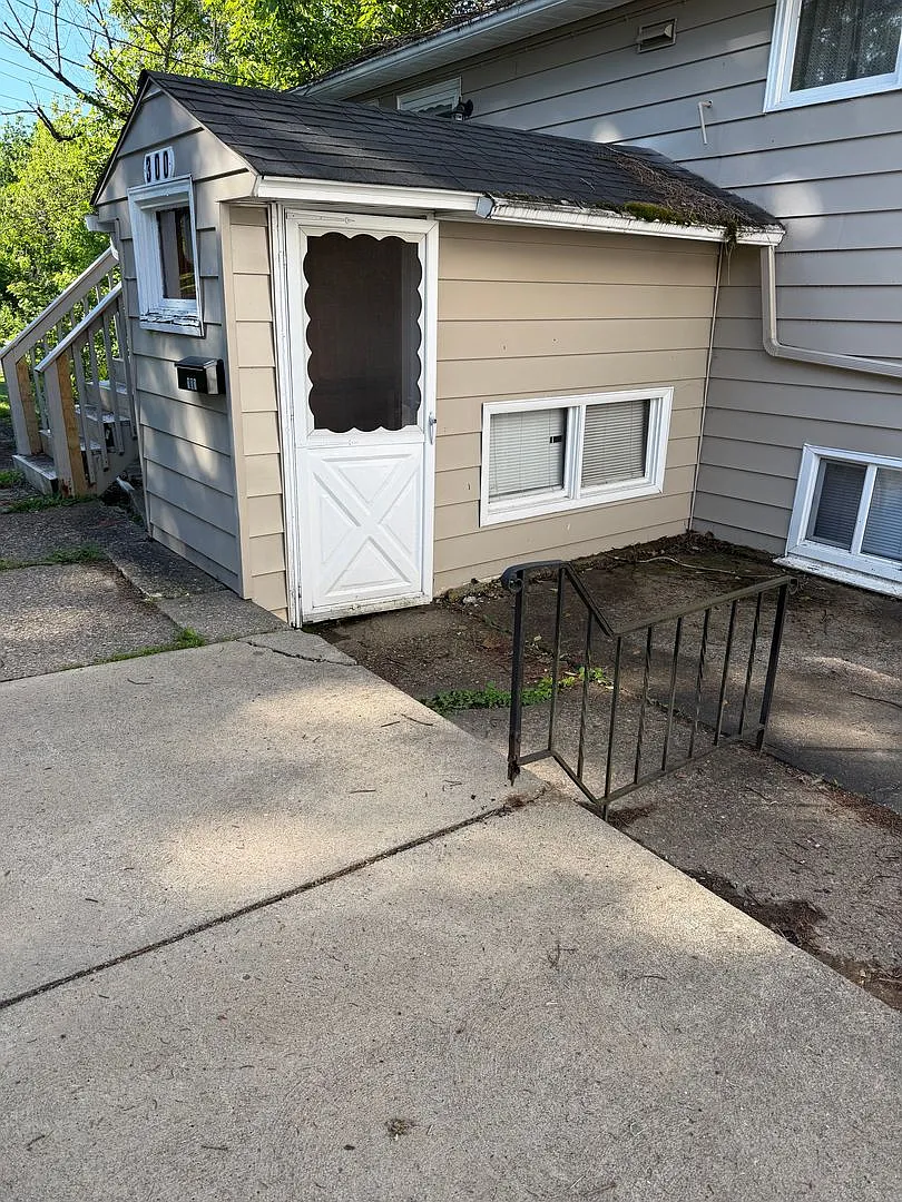 Oakdale - Small House — Photo 2
