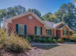 140 Cotton Creek Dr, McDonough, GA 30252
