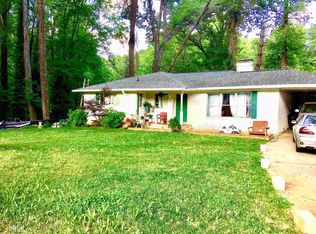 1142 S Enota Dr NE, Gainesville, GA 30501