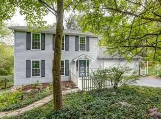 6652 Hemlock Ct, Brighton, MI