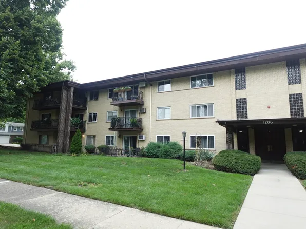 1206 E Fairview St APT 102, Arlington Heights, IL 60005