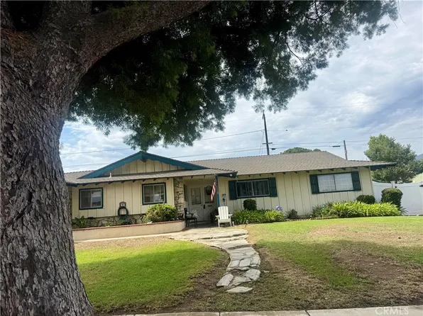 726 W Hacienda Dr, Corona, CA 92882