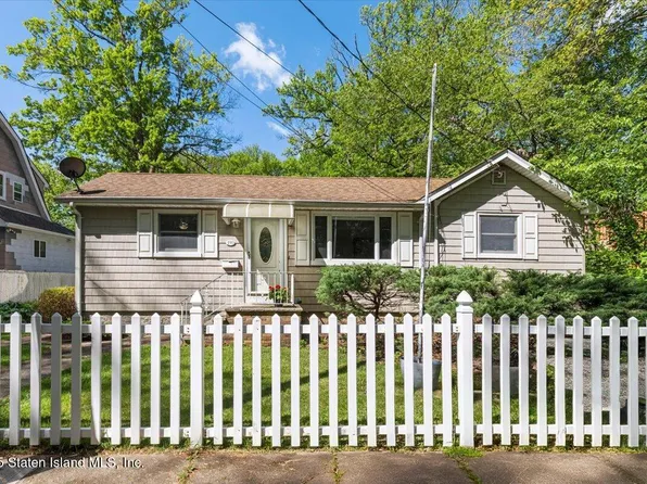 190 Prall Ave, Staten Island, NY 10312