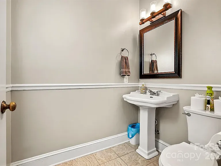 120 Surfside Ln — Photo 44
