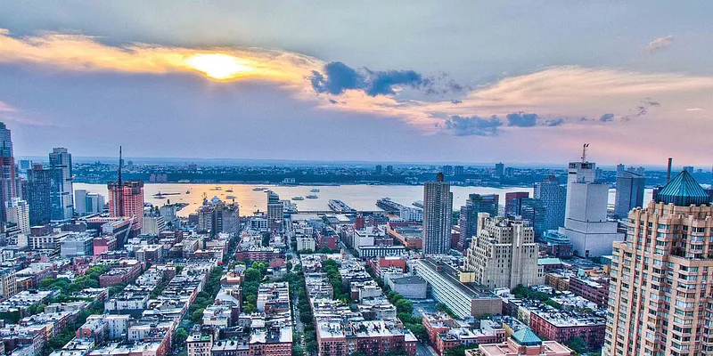 Rented by Compass | media 19