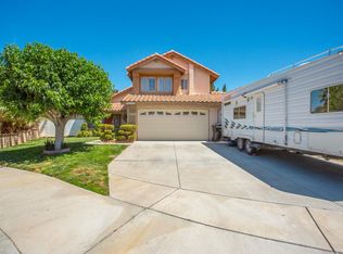 13550 Firethorn Cir, Victorville, CA 92392