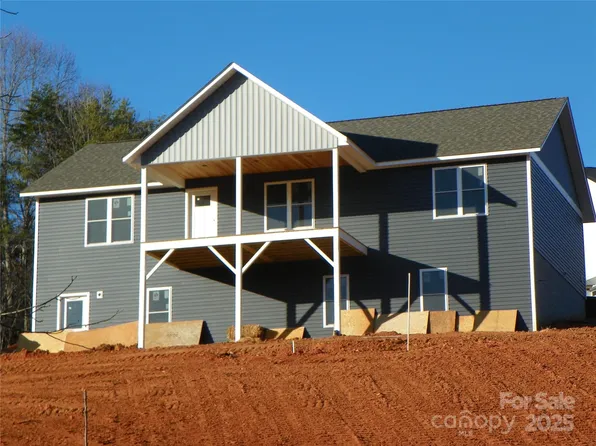 565 Morlin Acres Dr #1, Marshall, NC 28753