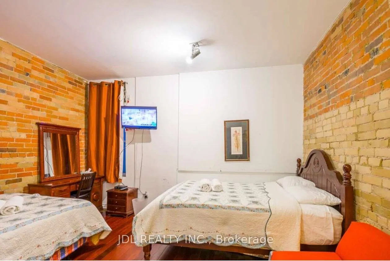1 bed, $1,199 — Photo 3
