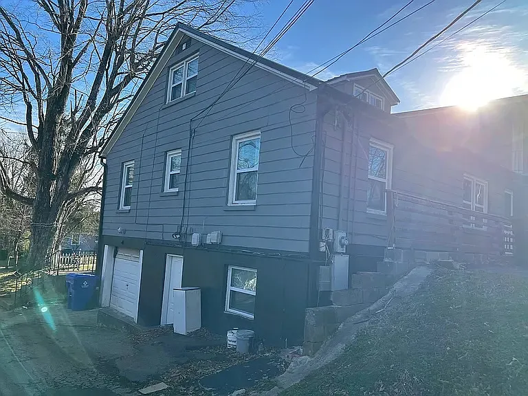 3121 Conner Dr #H — Photo 2