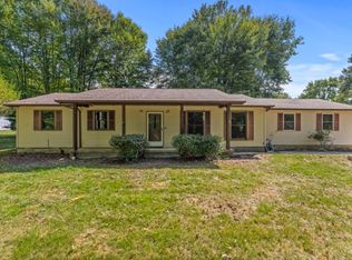 3150 Springwood Dr, Sharpsville, PA 16150