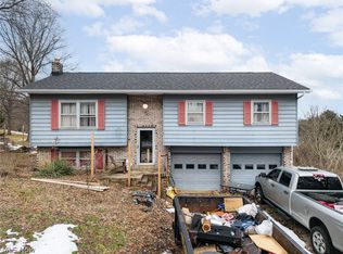 3179 Vanderhoof Rd, Clinton, OH 44216