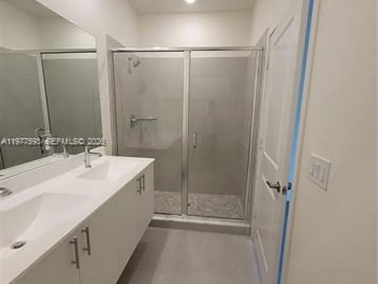 4558 NW 83rd Ave #Townhouse 4558 — Photo 15