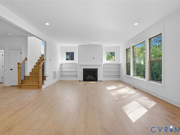 3rd image of 3731 Tuckmar Ridge Dr