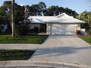 3847 SE Bluebill Pl, Stuart, FL 34997