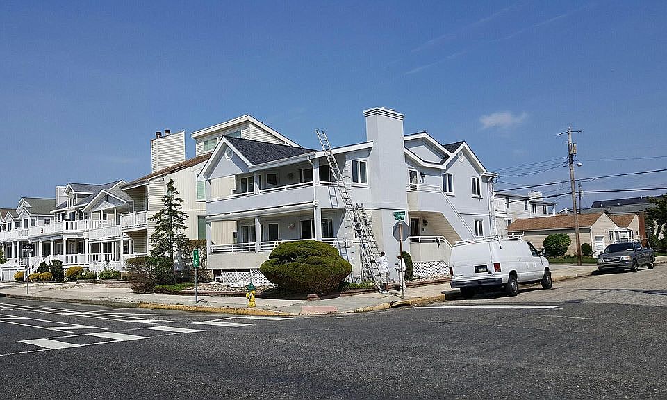 1st image of 5061-5063 West Ave