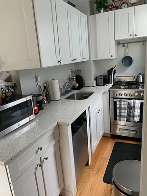 Rented by Living New York | media 3