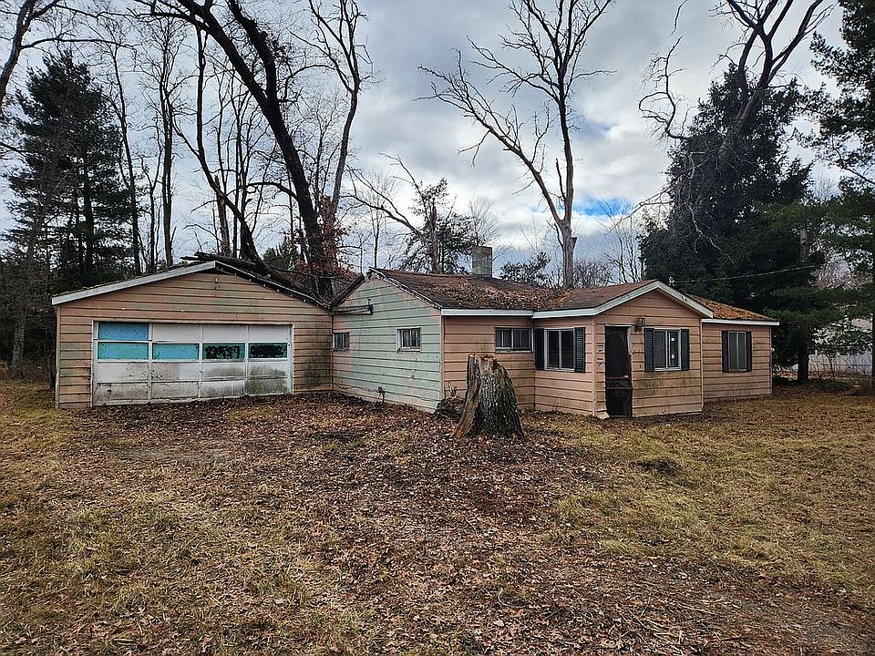 1st image of 2470 Cecil Hedley Dr