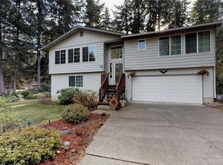 6954 SE Dorlane Ct, Pt Orchard, WA 98367