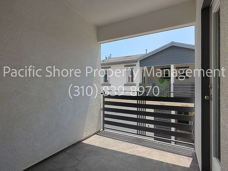 7205 S. La Cienega Apartments — Photo 35