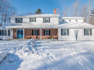 56 Upper Oak Point Rd, Winterport, ME 04496