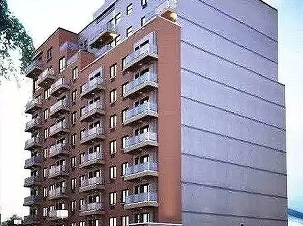 70-26 Queens Blvd #6D, Woodside, NY 11377