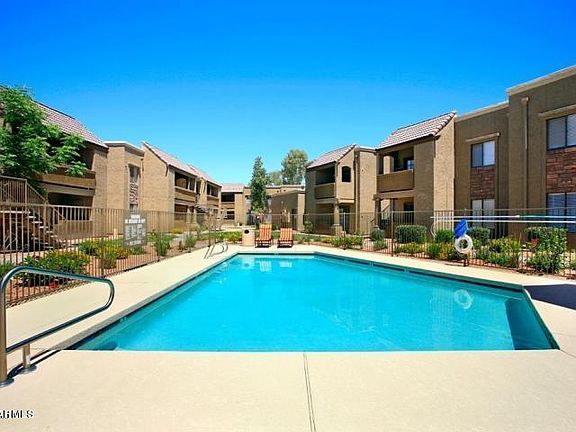 4th image of 5995 N 78th St Unit 2044