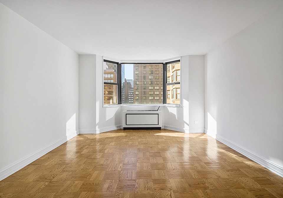 1st image of 400 E 71st St APT 12V