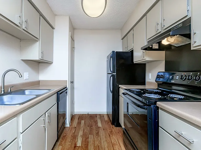 Wood Trail Apartments — Photo 2