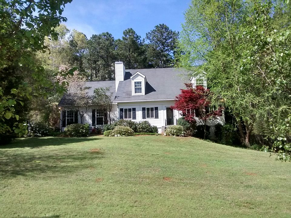 1st image of 441 Holly Hills Ln