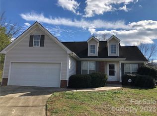 4510 Doves Nest Ct, Matthews, NC 28105