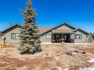 13606 E King John Rd, Parks, AZ 86018