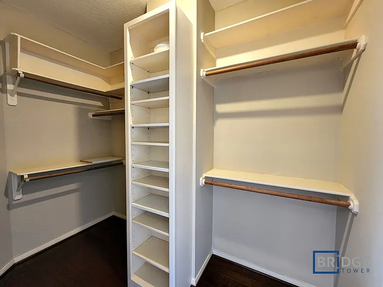 319 Birdsall St — Photo 13