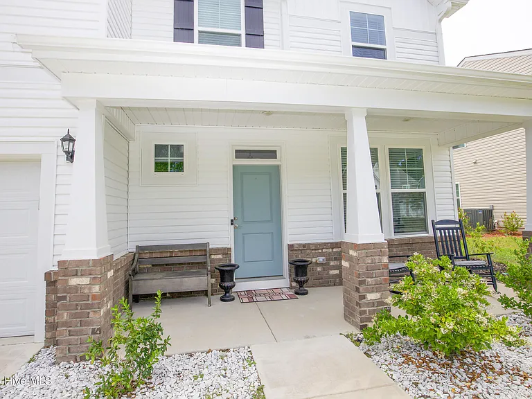 88 Kensington Dr — Photo 4